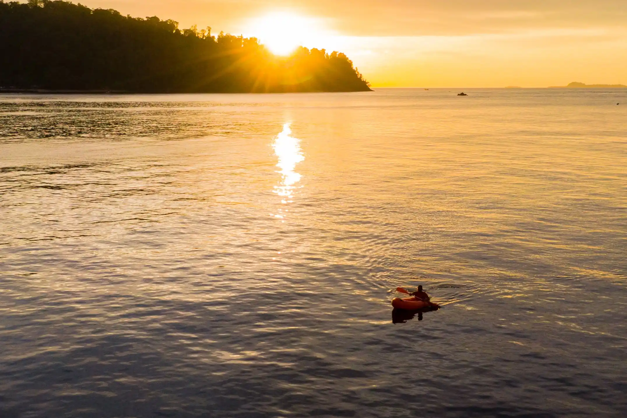 Kayaking at Pulisanbay