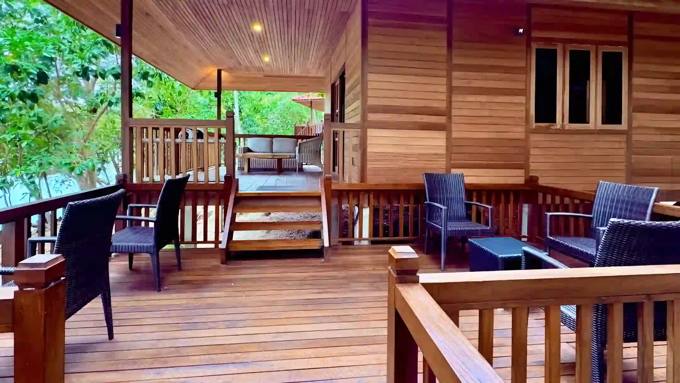 Upper Bungalow Private Balcony